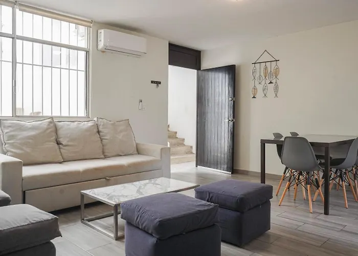 Cozy Apartment In Mazatlan With Ac